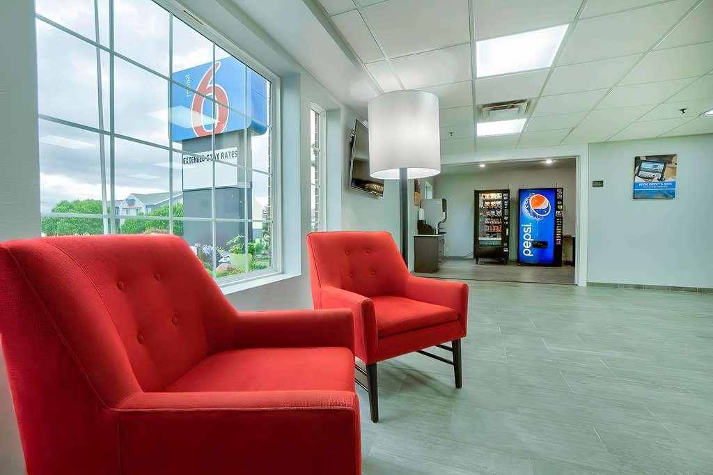 Studio 6 - Minot, Nd Интериор снимка
